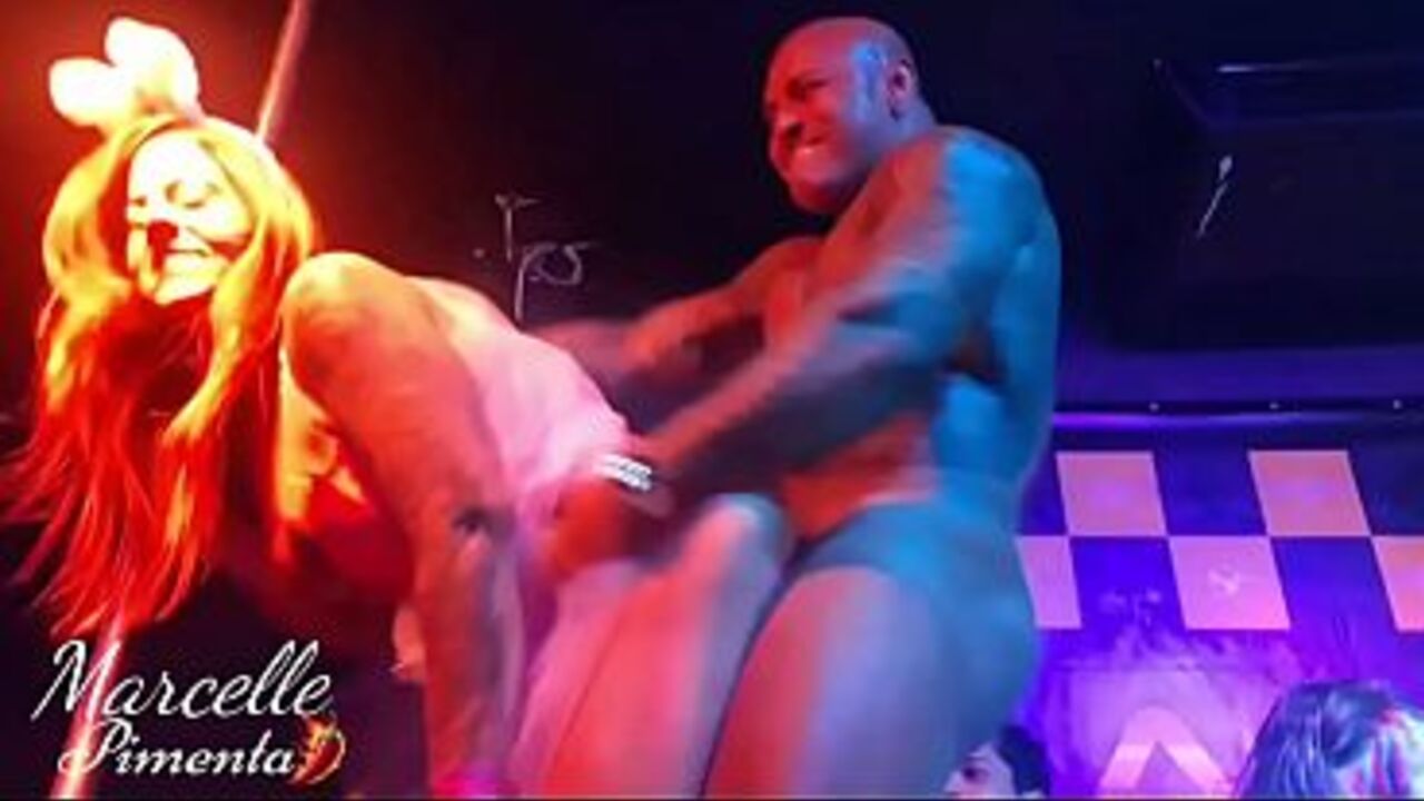 There was an orgy on the nightclub stage!