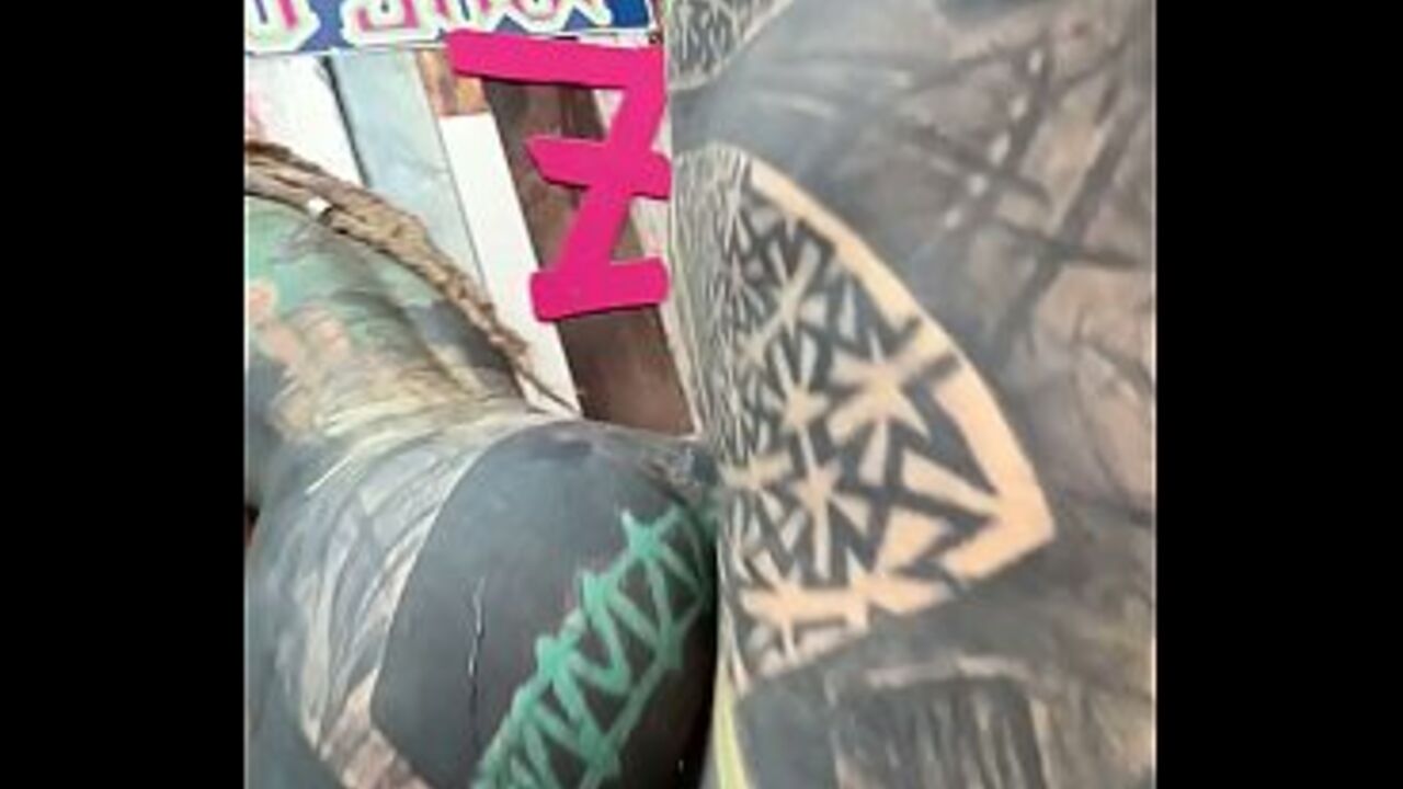 Tattoo Shop Risky Anal - Getting Fucked While Tattooing