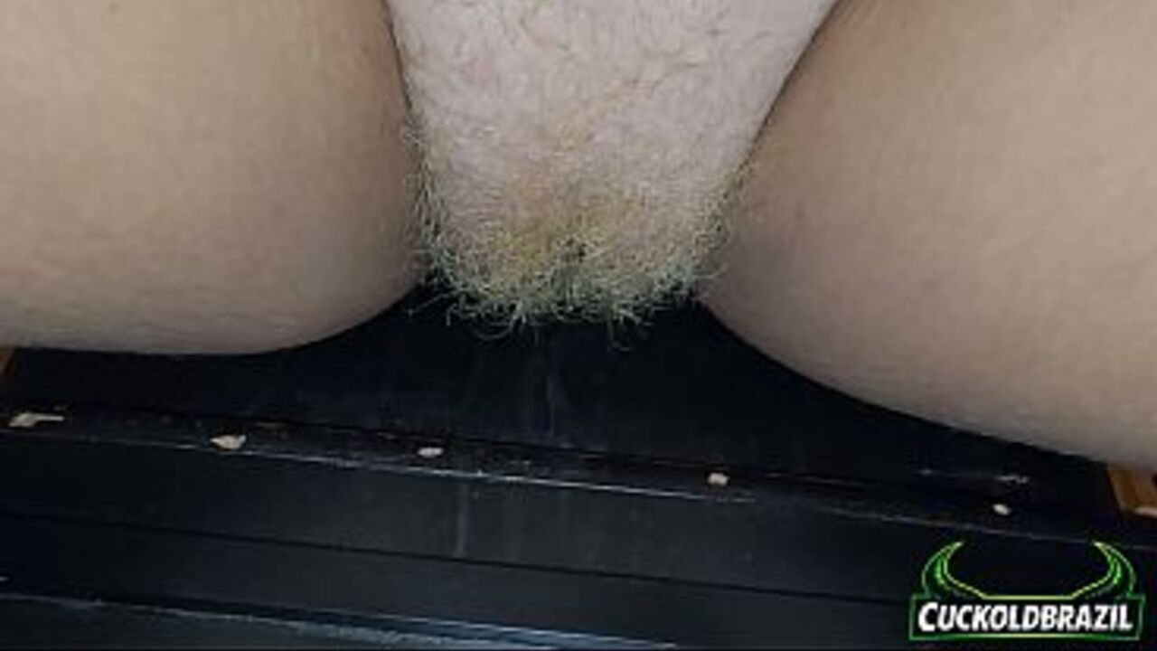 Come fuck me in the holes.